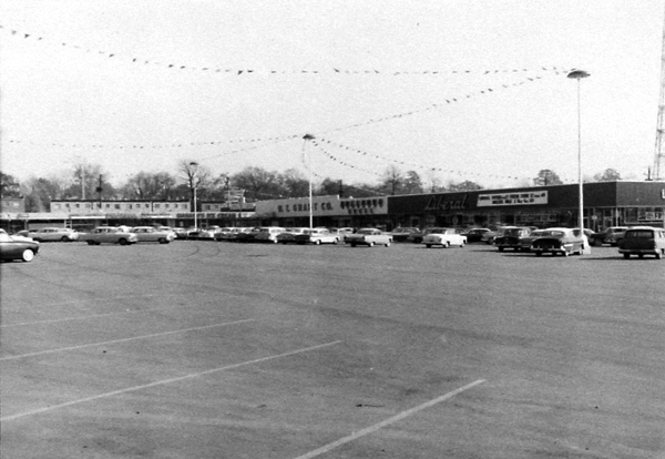 Breitenstrater Square, Patterson 1957